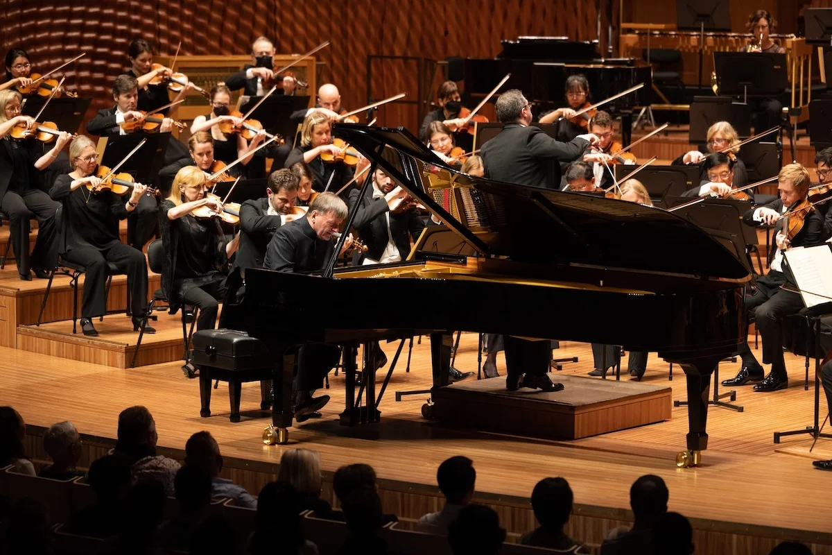 Stephen Hough with Sydney Symphony Orchestra